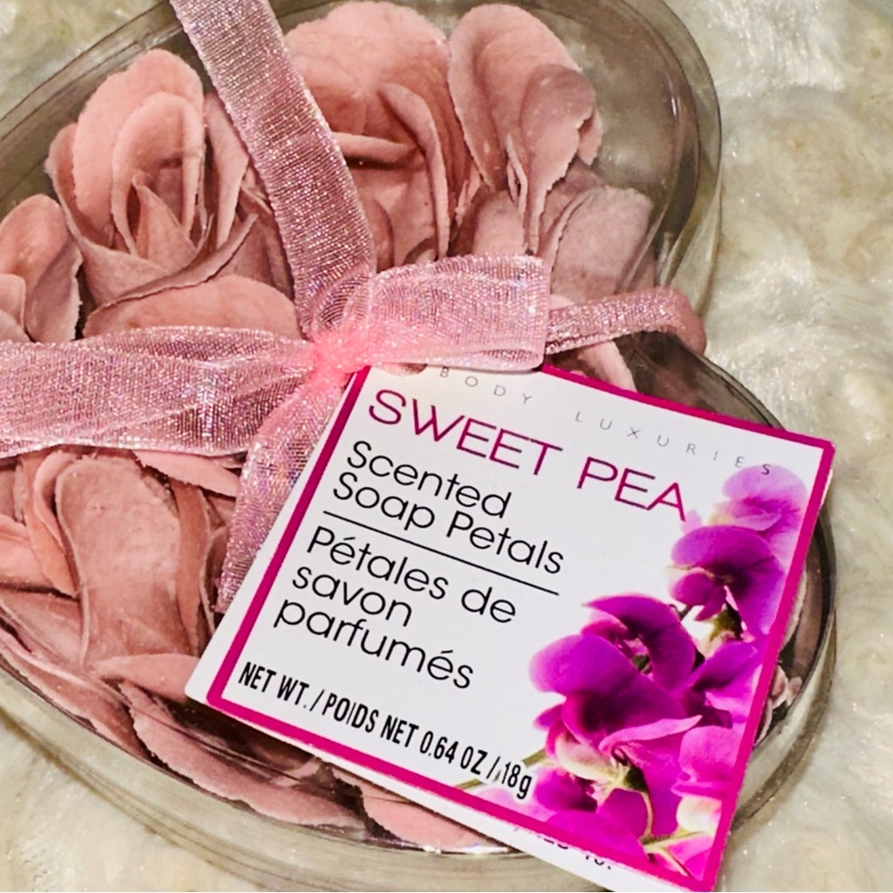 SALE🔥4/$25 Sweet Pea Scented Soap for Bath or Hand Soap
